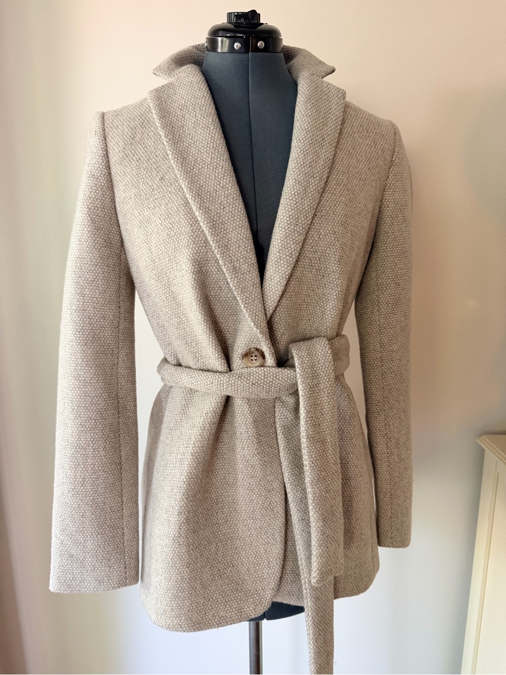 Ann Taylor Textured Beige Blazer with Belt - Picture 2 of 5
